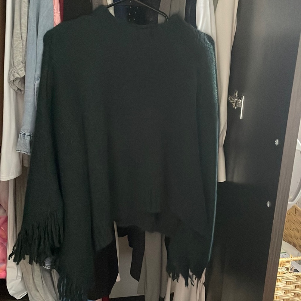 Zara poncho